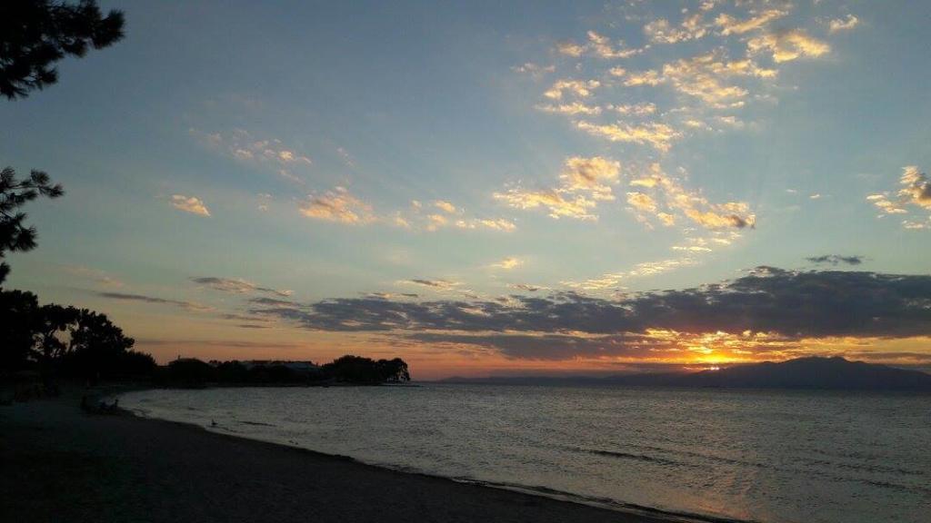 Sikoudis Gorgona Beach Skala Rachoni  Ngoại thất bức ảnh